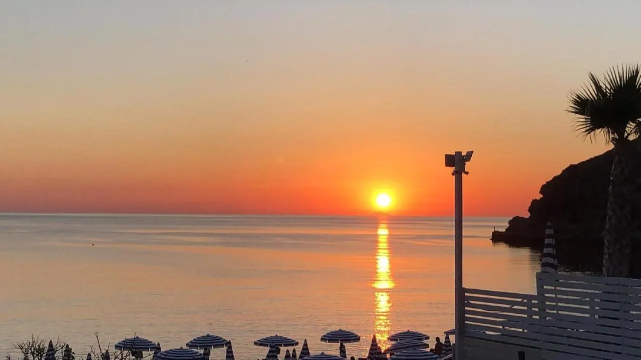 Toscana Charme Resort Tirrenia Hotel